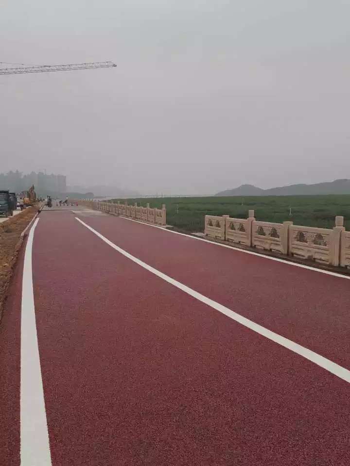 廠家直銷建筑模板，彩色瀝青專用鐵紅，色粉